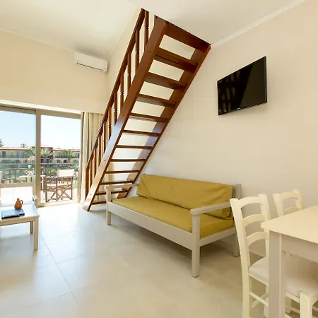 Trefon Hotel Apartments And Family Suites-3